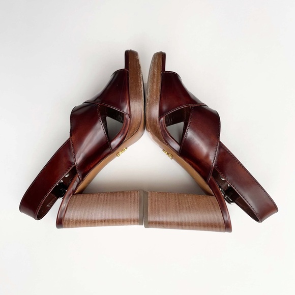 Prada Sandals - Picture 3 of 5